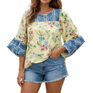 Figueroa & Flower Yellow Floral Boho Blouse Medium Bell Sleeve Lightweight Top